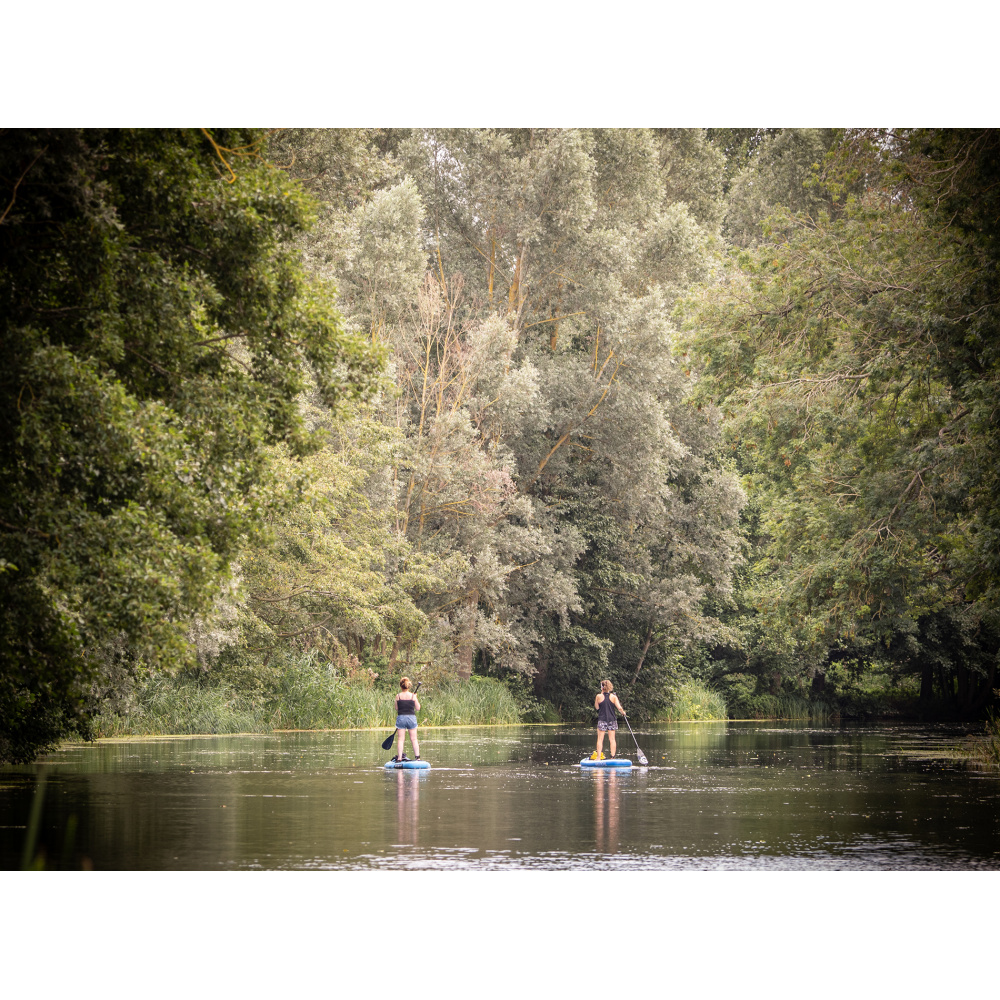 bh90-094_-_paddle_boarders_on_the_stour_by_bill_hiskett